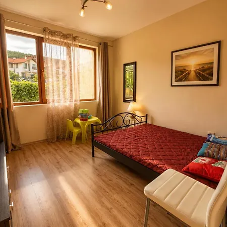 Albena Hills | 2br, Pool & Garden Views